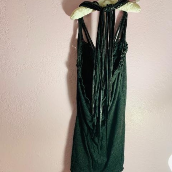 Backless Halter Top - Picture 2 of 2